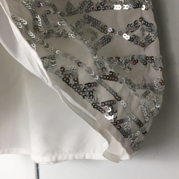 Banana Republic Skirt. - Picture 3 of 6